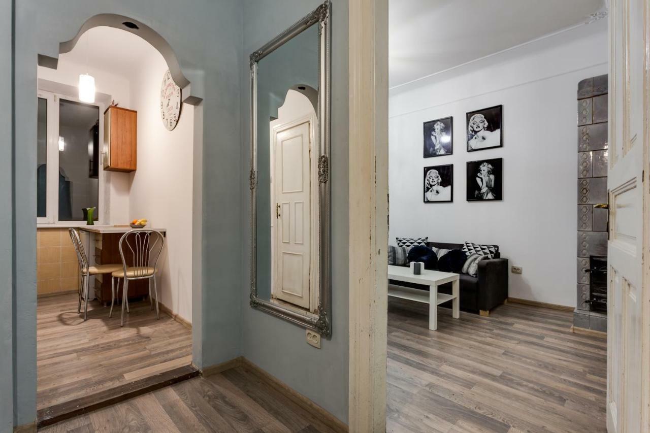 Apartment On Sharanevycha Lvov Exteriér fotografie